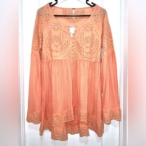 Free People blush top NWT, Small